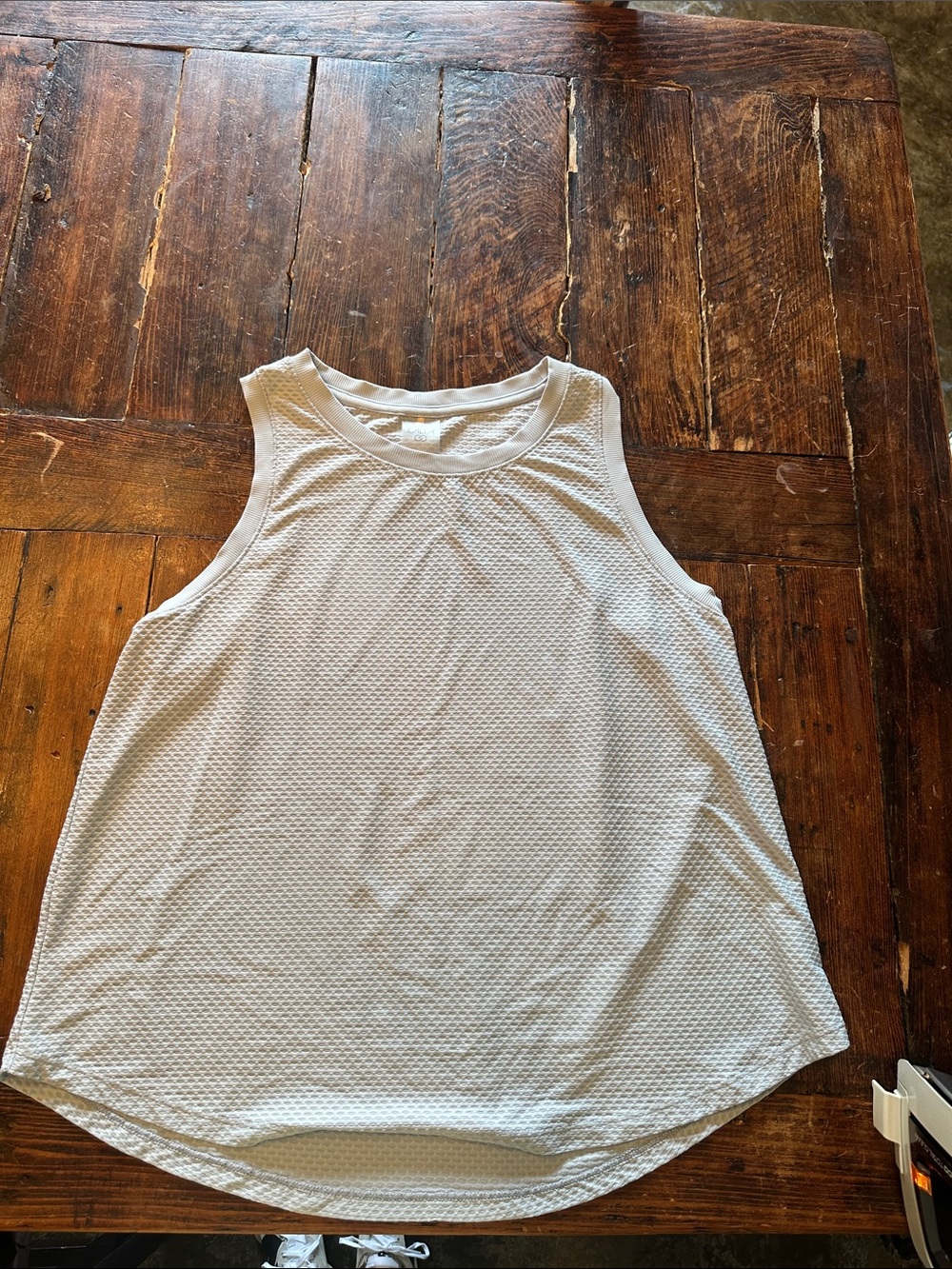 CALIA by Carrie Underwood Light Gray Textured Sleeveless Tank-Size Large